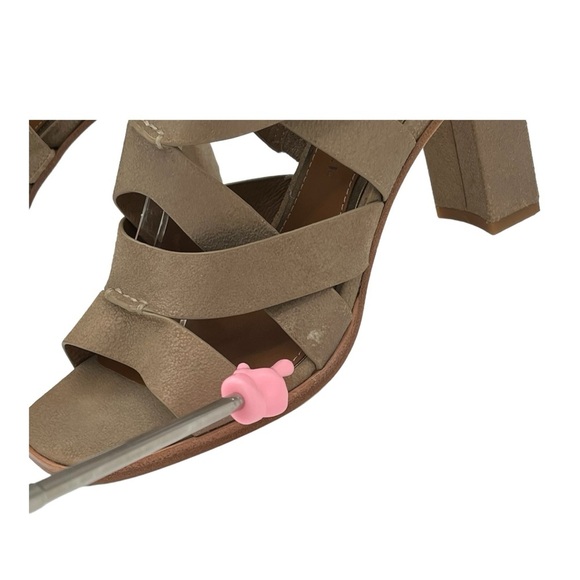 Donald Pliner Izzy Metallic Caged High Heel Sandal Women's Size: 7.5 - Picture 6 of 12